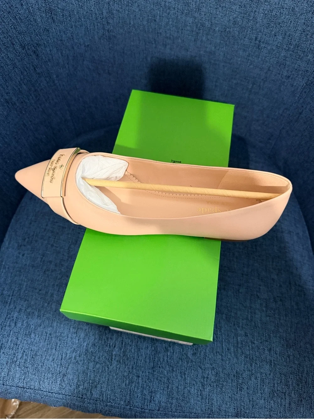 kate spade light pink and silver logo shoe box